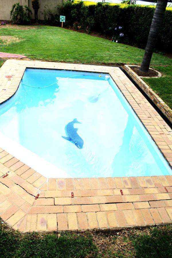 Midrand Bed And Breakfast Экстерьер фото